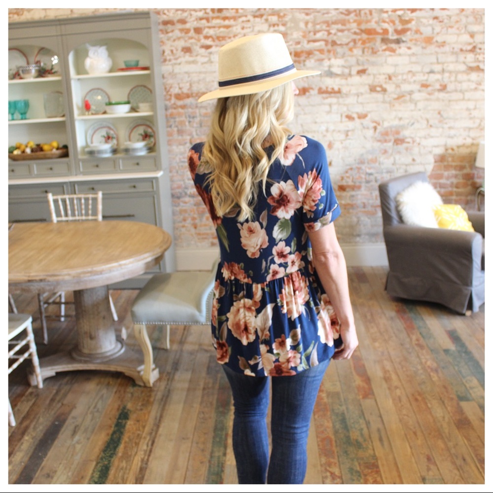 🌞SUMMER SALE🌞 Navy Floral Babydoll Tunic - Picture 3 of 3